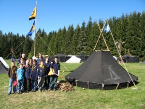 Die Sippe auf dem Pfingstlager 2008 im Stöcklwald Die Sippe auf dem Pfingstlager 2008 im Stöcklwald